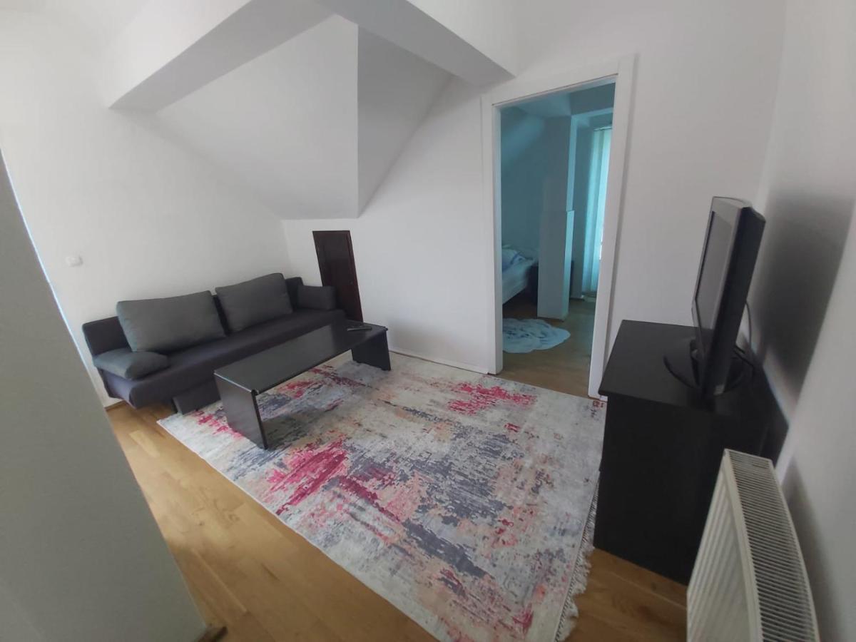 Apartmani Sladojevic Mrkonjic Grad Exterior foto